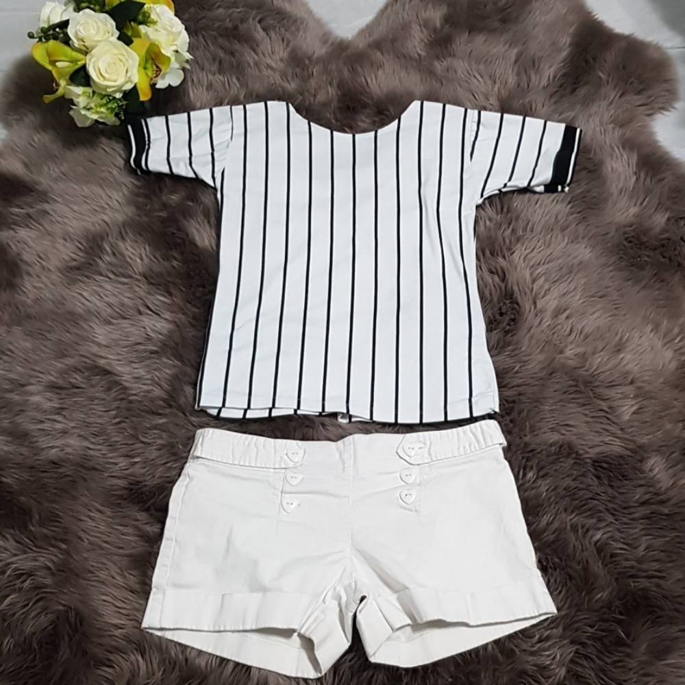 White Stripe Short Sleeves Top